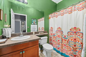  Photo 25