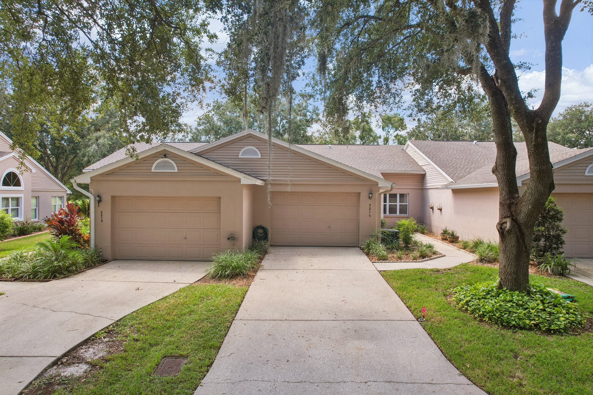 Lochmead Terrace-S1709-045.jpg