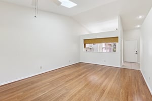 Lochmead Terrace-S1709-013.jpg