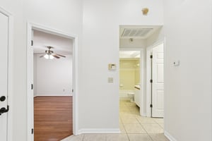Lochmead Terrace-S1709-023.jpg