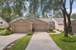 Lochmead Terrace-S1709-045.jpg