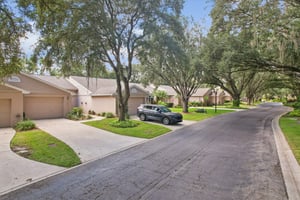 Lochmead Terrace-S1709-049.jpg