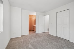 S 237th Pl unit #43-S1710-025.jpg