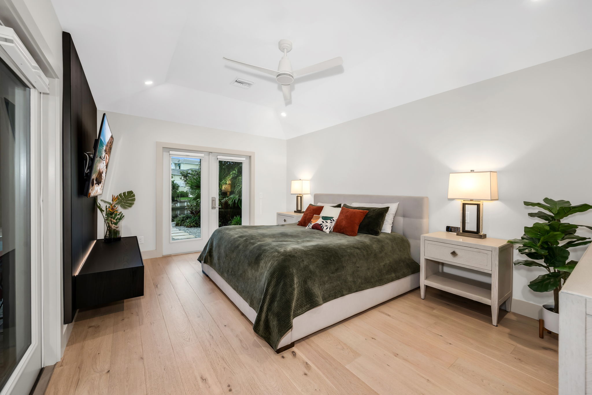 Primary Bed