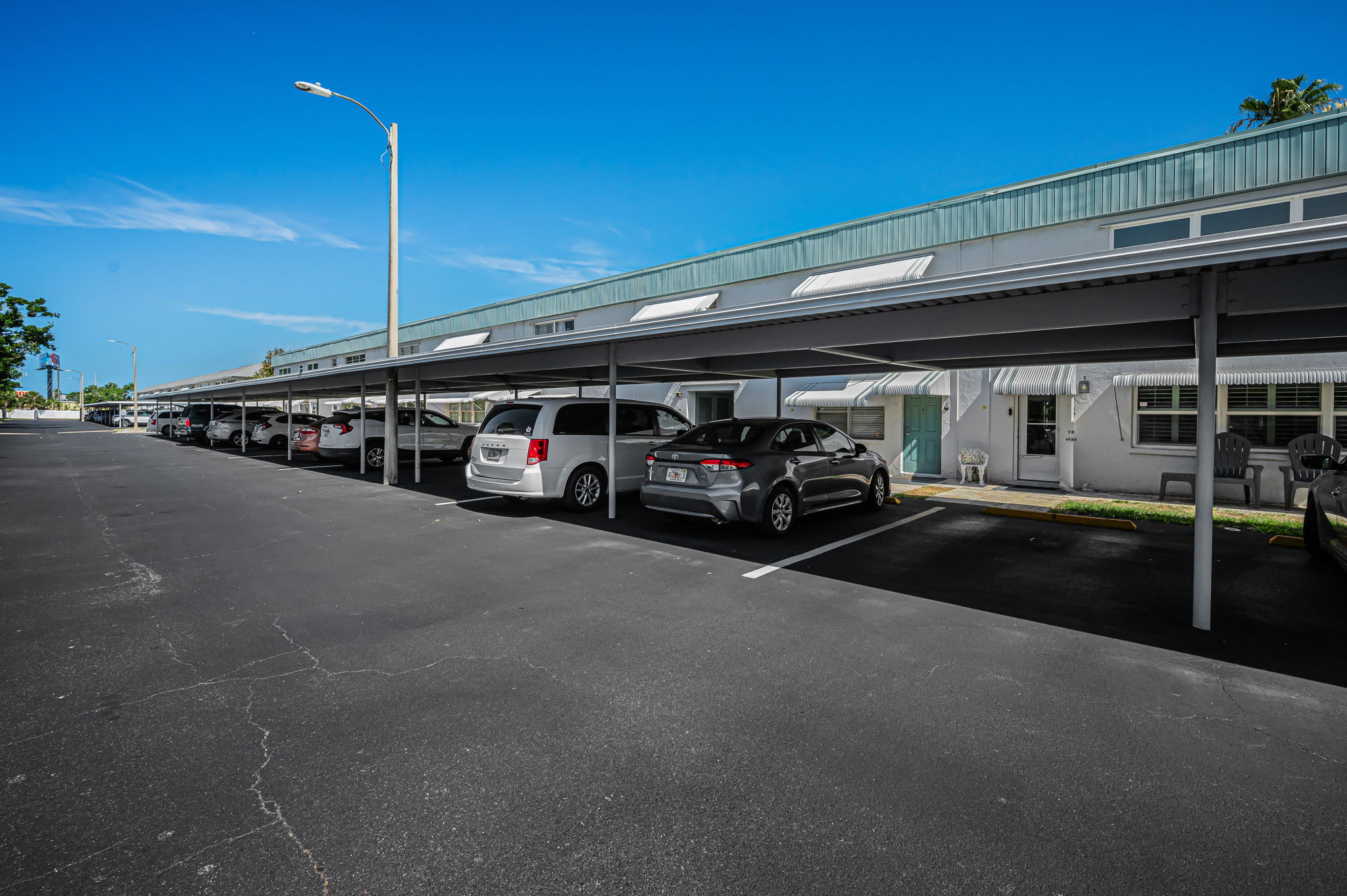 Rear Exterior3