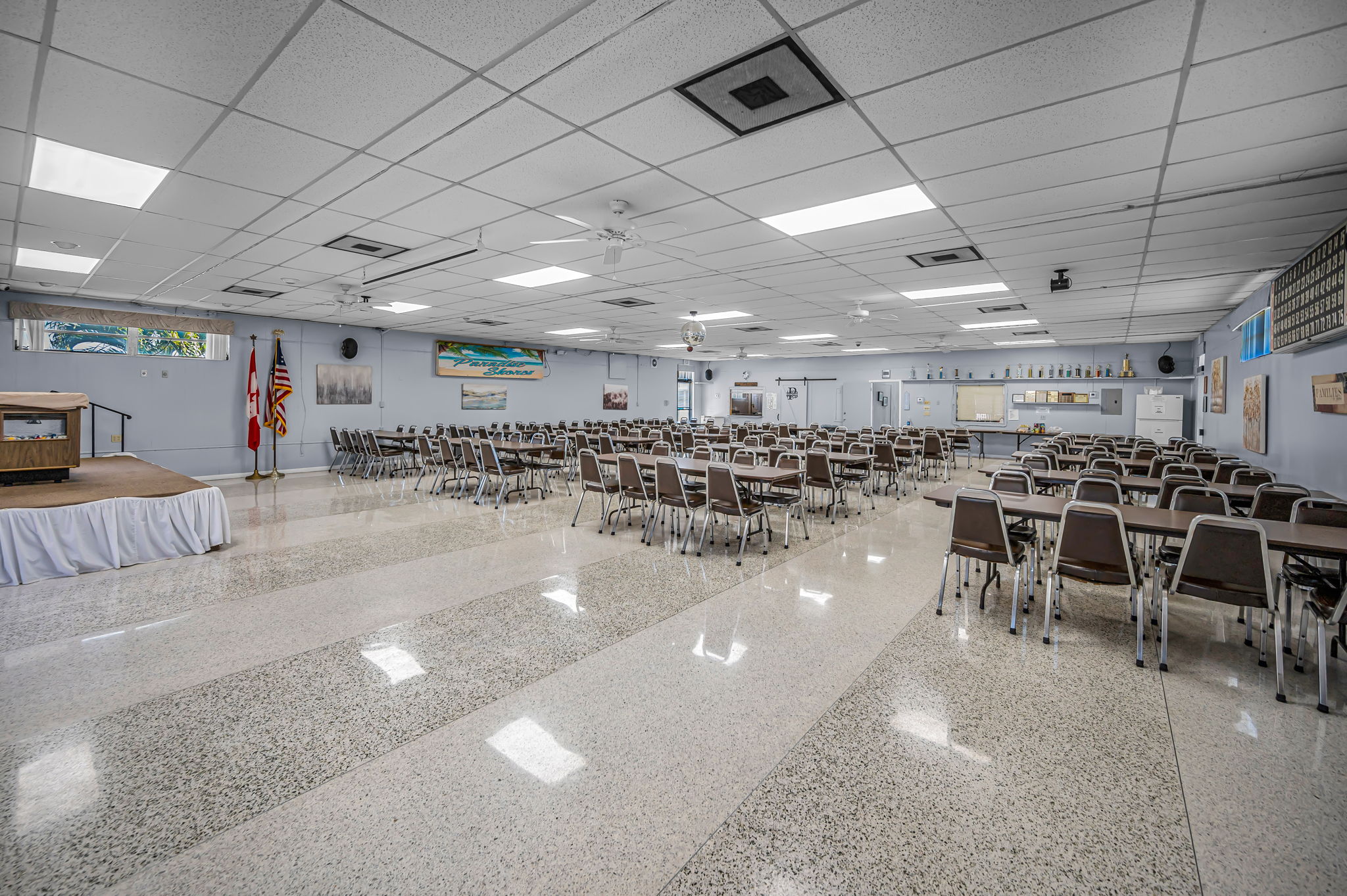 7-Clubhouse