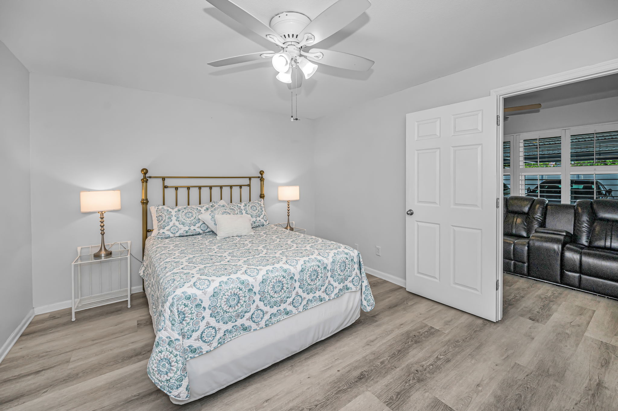 Bedroom1b
