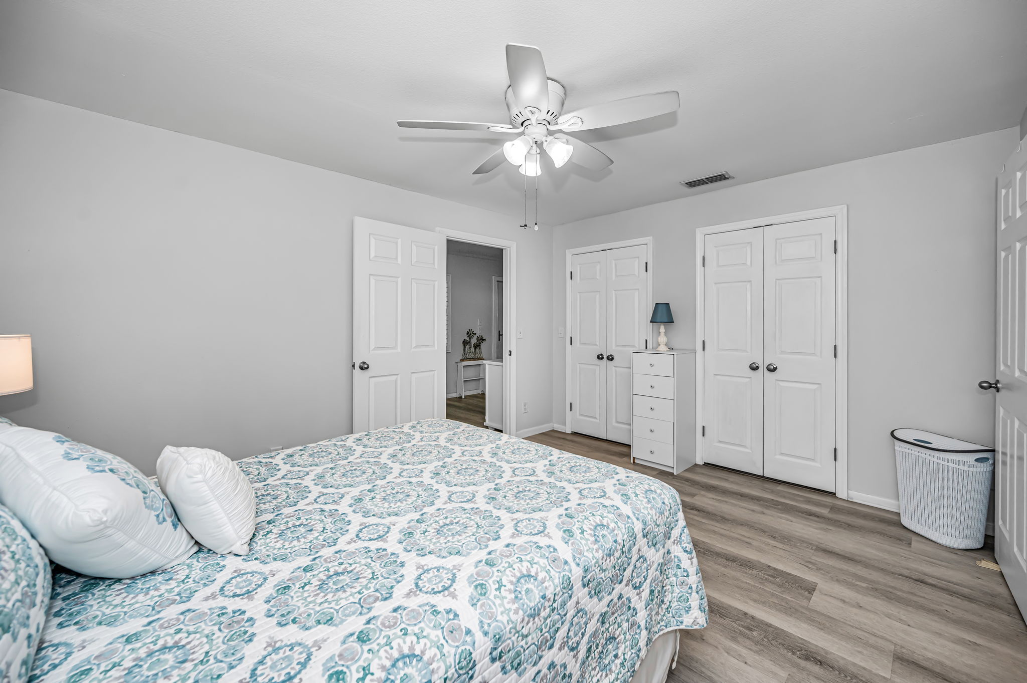 Bedroom1c