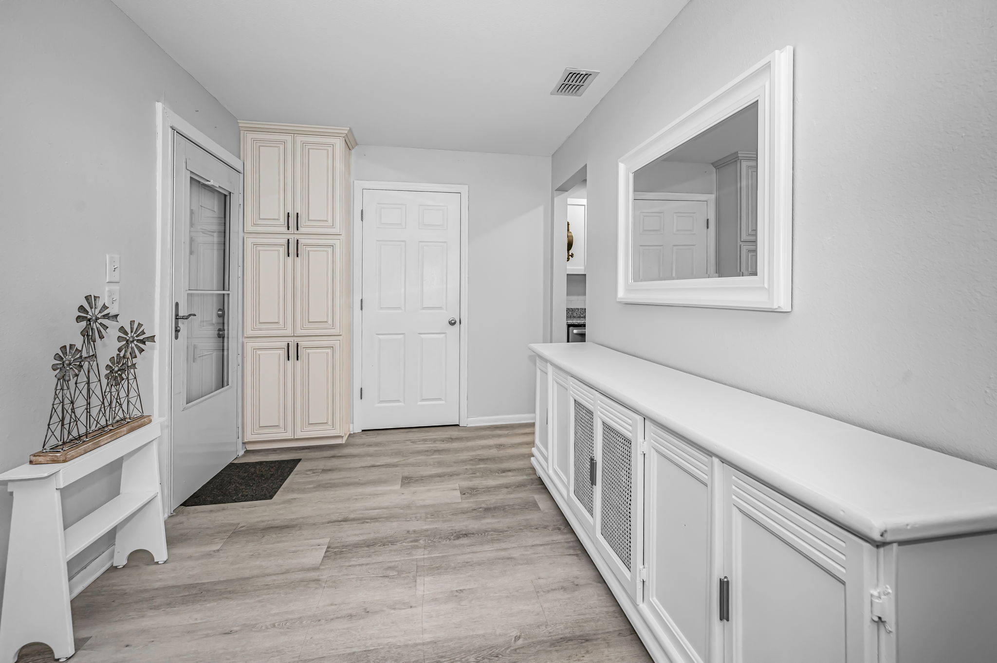 Family Room5