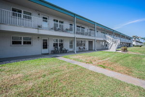 Front Exterior2