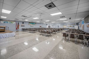 7-Clubhouse