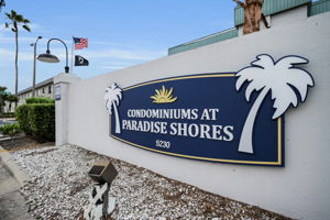 44-Paradise Shores