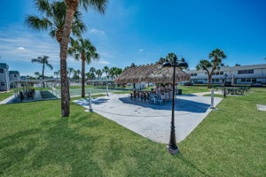 33-Tiki Hut and Grilling Area