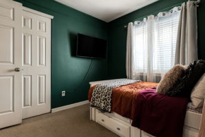  Photo 48