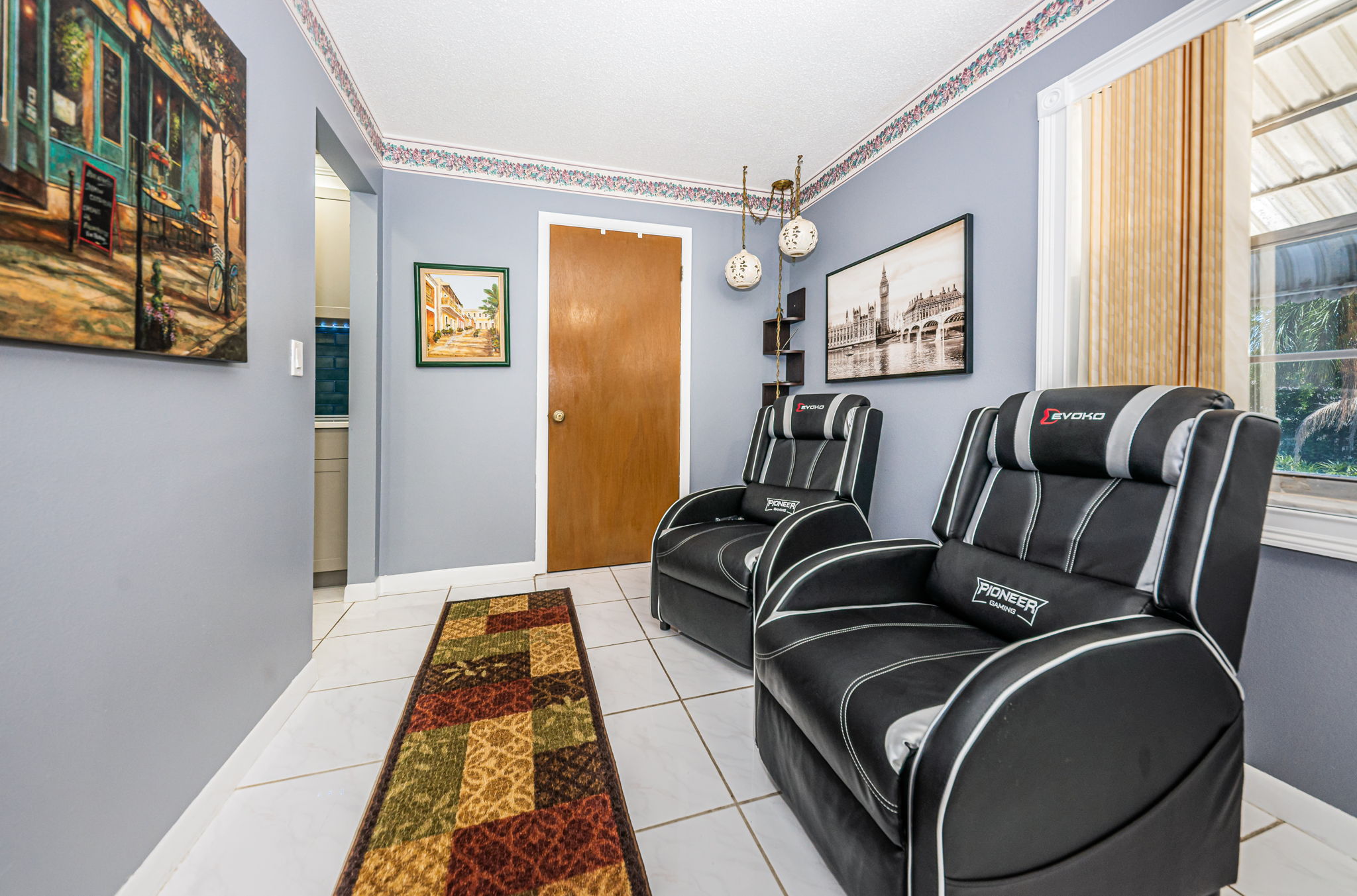 Family Room3