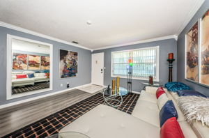 Living Room2-2