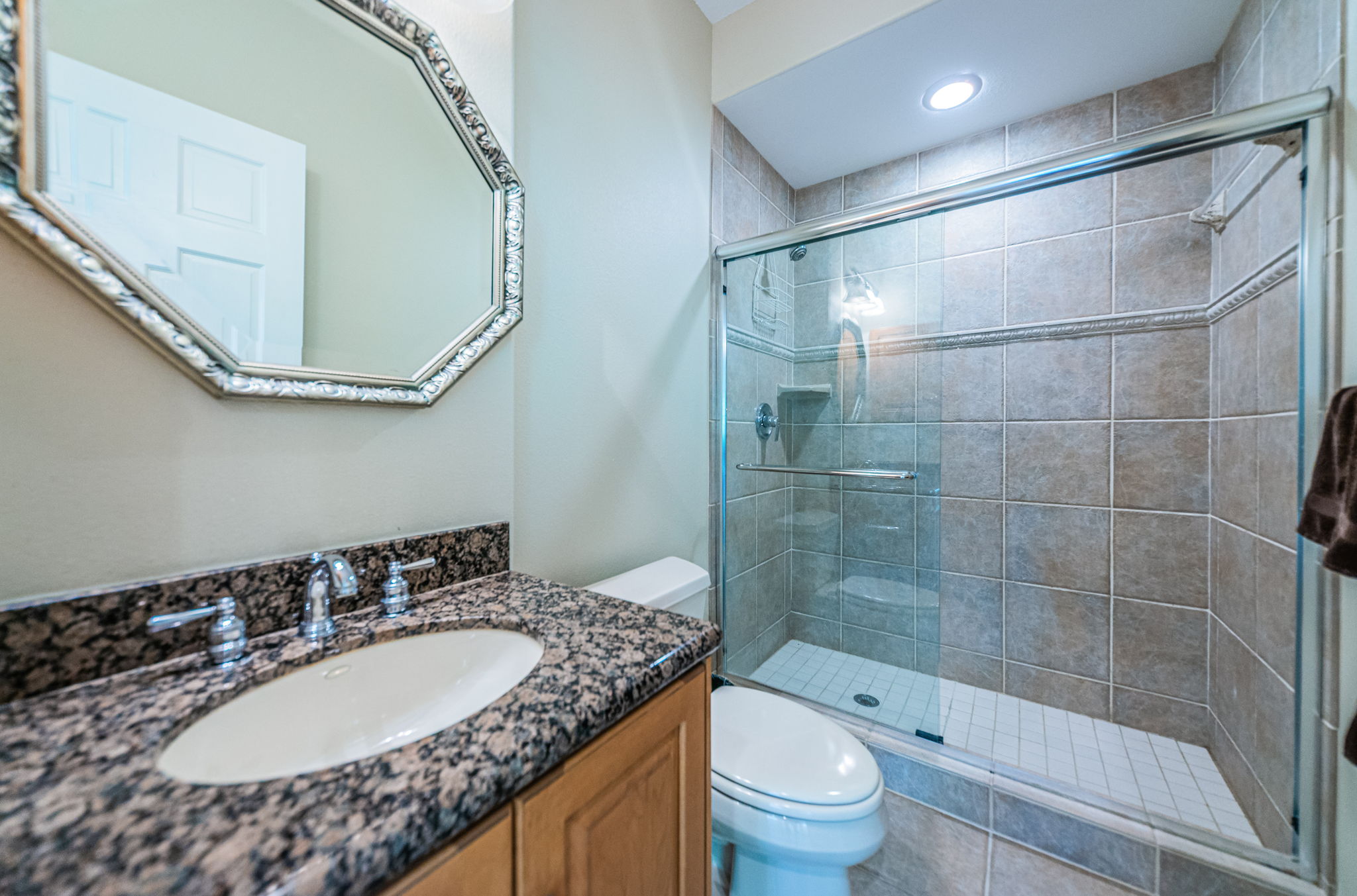 Upper Level Bonus Room Bathroom