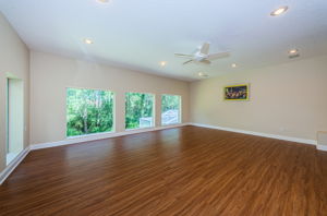 Upper Level Bonus Room1d