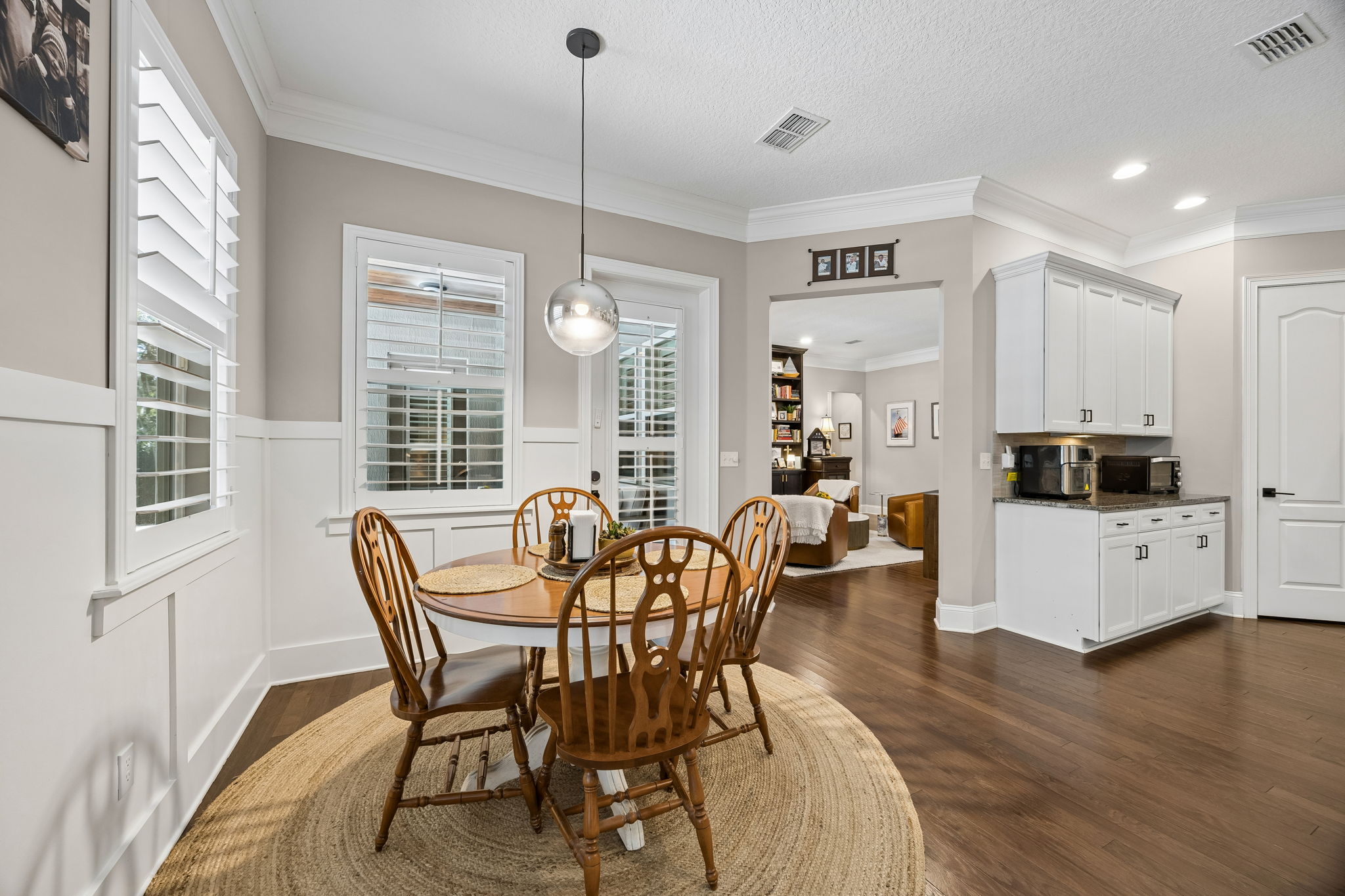Breakfast Nook