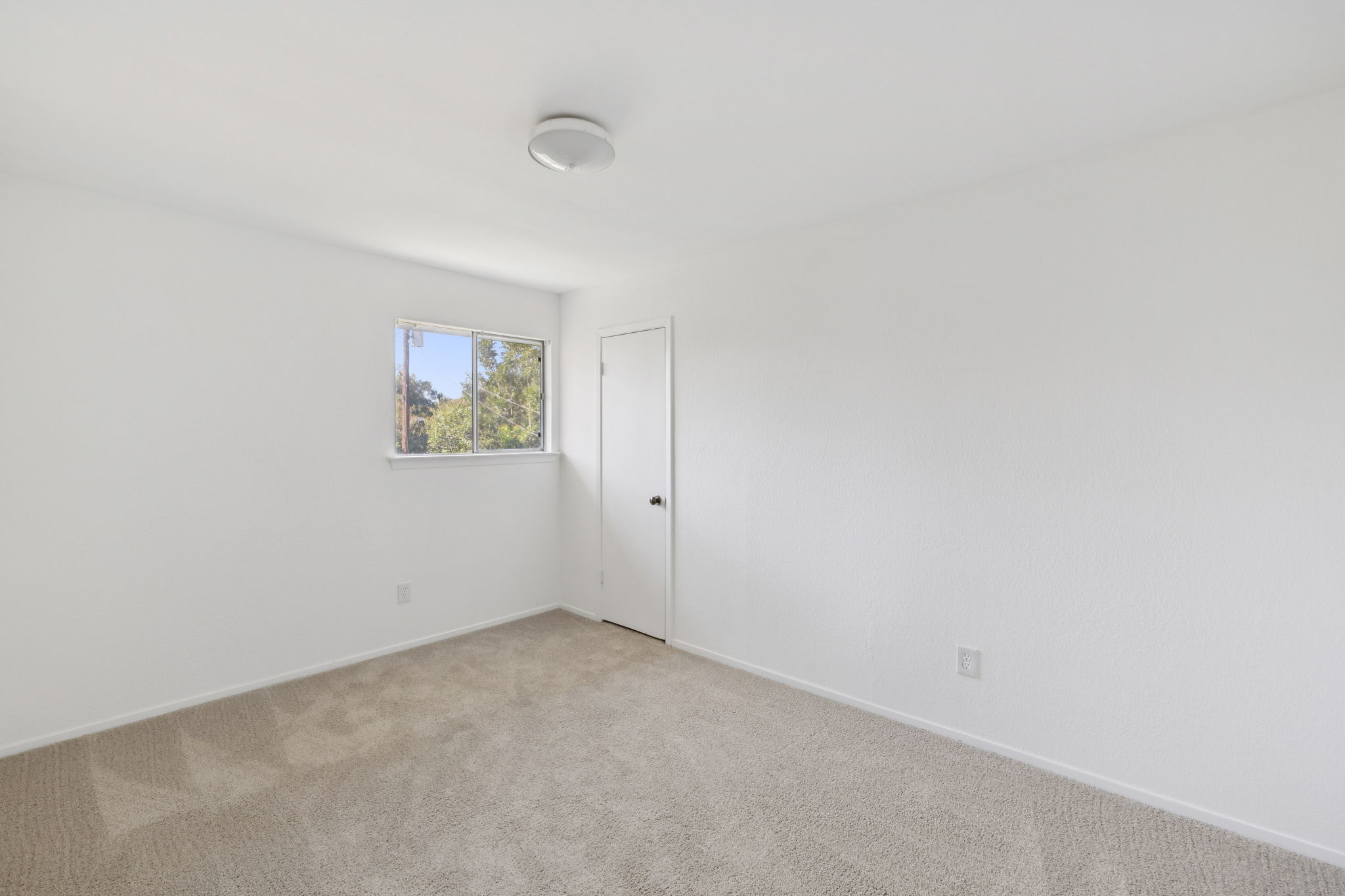 Guest Room 2