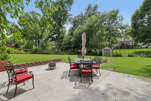 Pawnee Dr-S0506-032.jpg