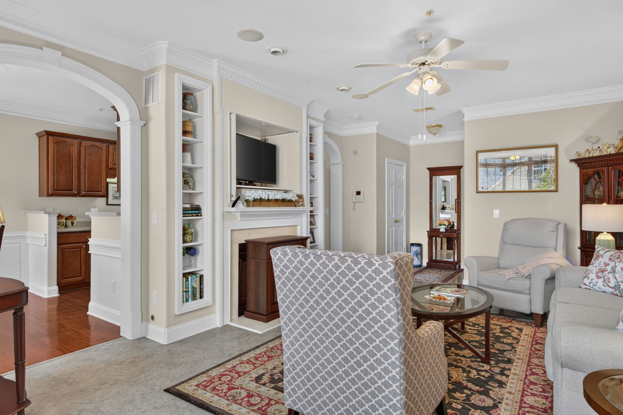  Photo 10
