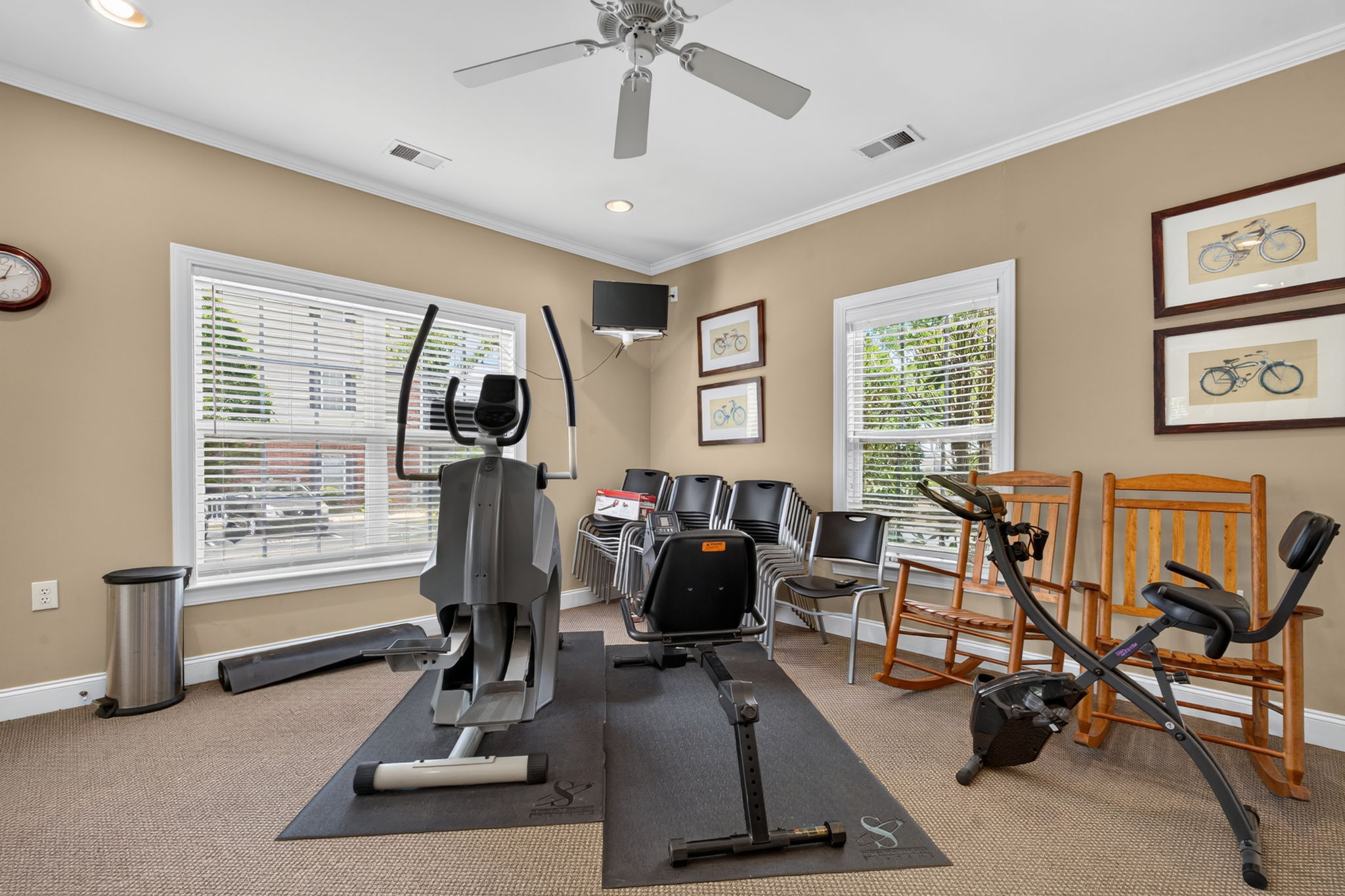  Photo 31