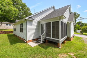 522 Glovenia St-28
