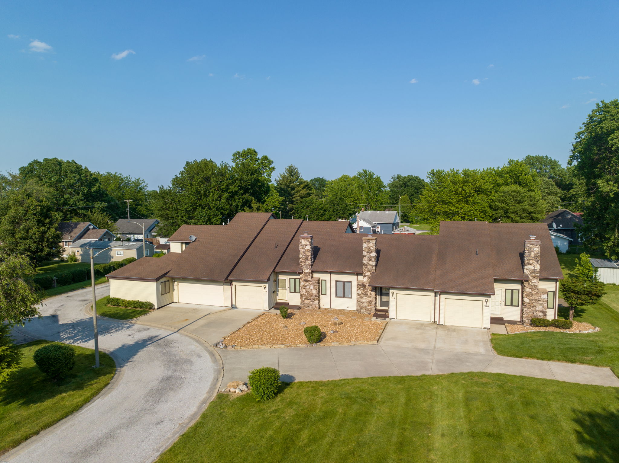 522 N Springfield St, Virden, IL 62690 Design Eyes Photography