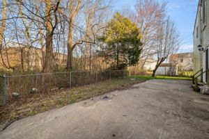 522 Stewarton Ct-22