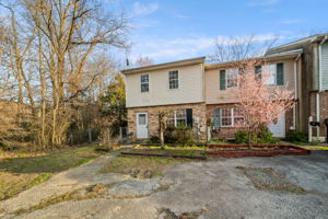 522 Stewarton Ct-25