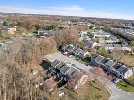 522 Stewarton Ct-33
