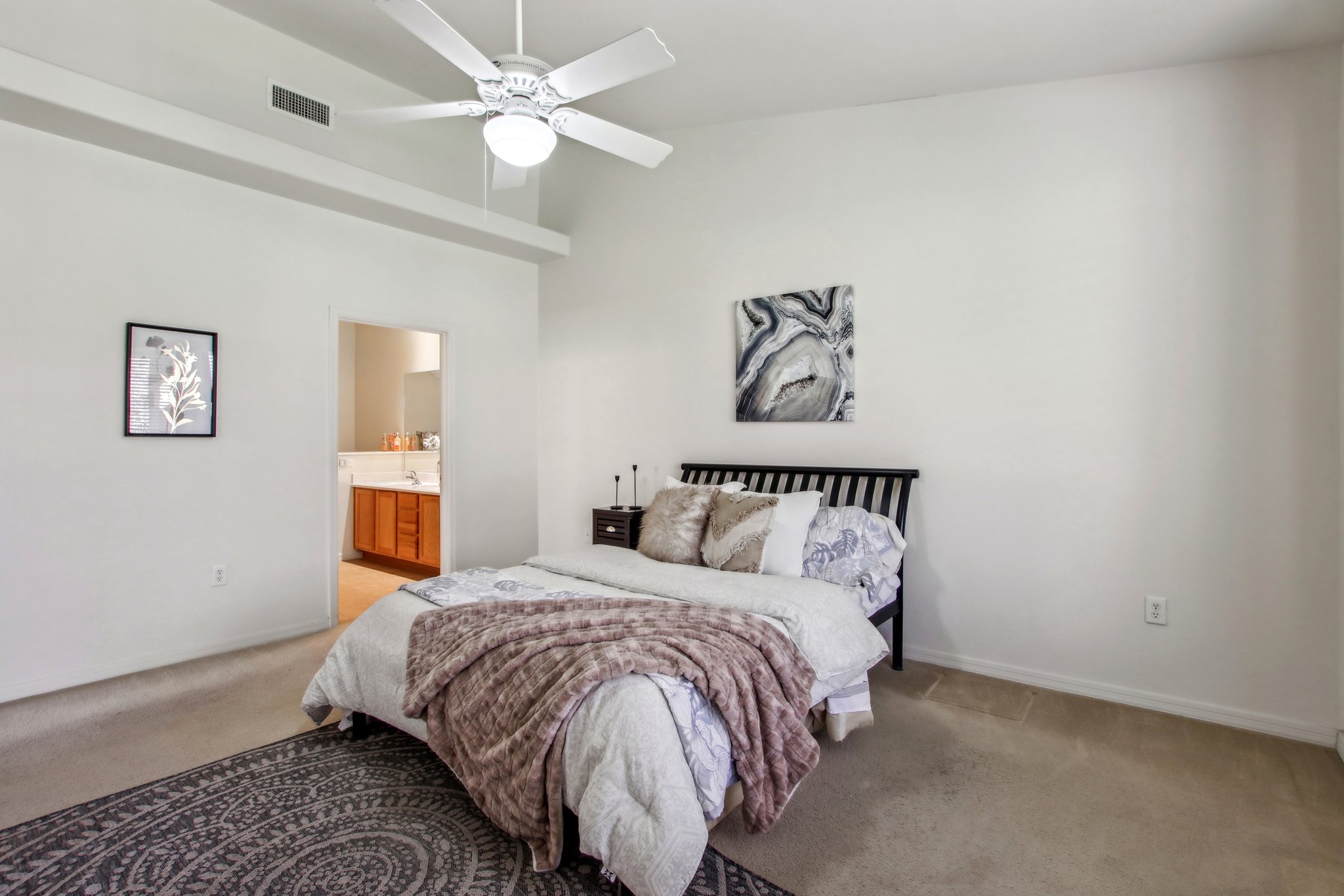 W Moorwood St-016.jpg
