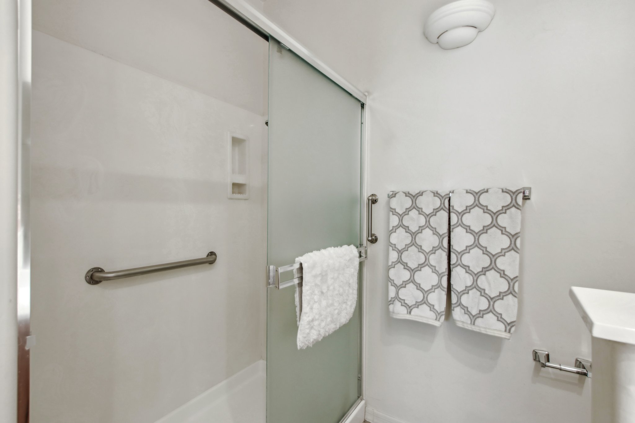W Moorwood St-019.jpg