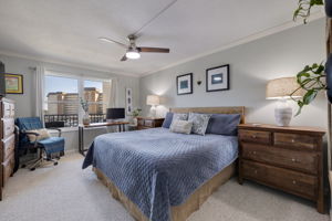 AB3_5220 Brittany Dr S-17