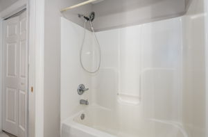 Pass-through Shower/Tub /Linen Closet