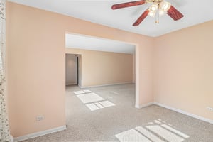 Oakton St 410-S0505-010.jpg