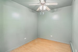 Oakton St 410-S0505-019.jpg