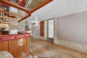  Photo 48