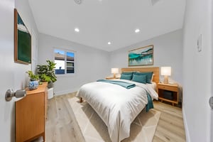 IMG_5842 virtually staged.jpeg