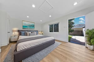 IMG_5935 virtually staged.jpeg