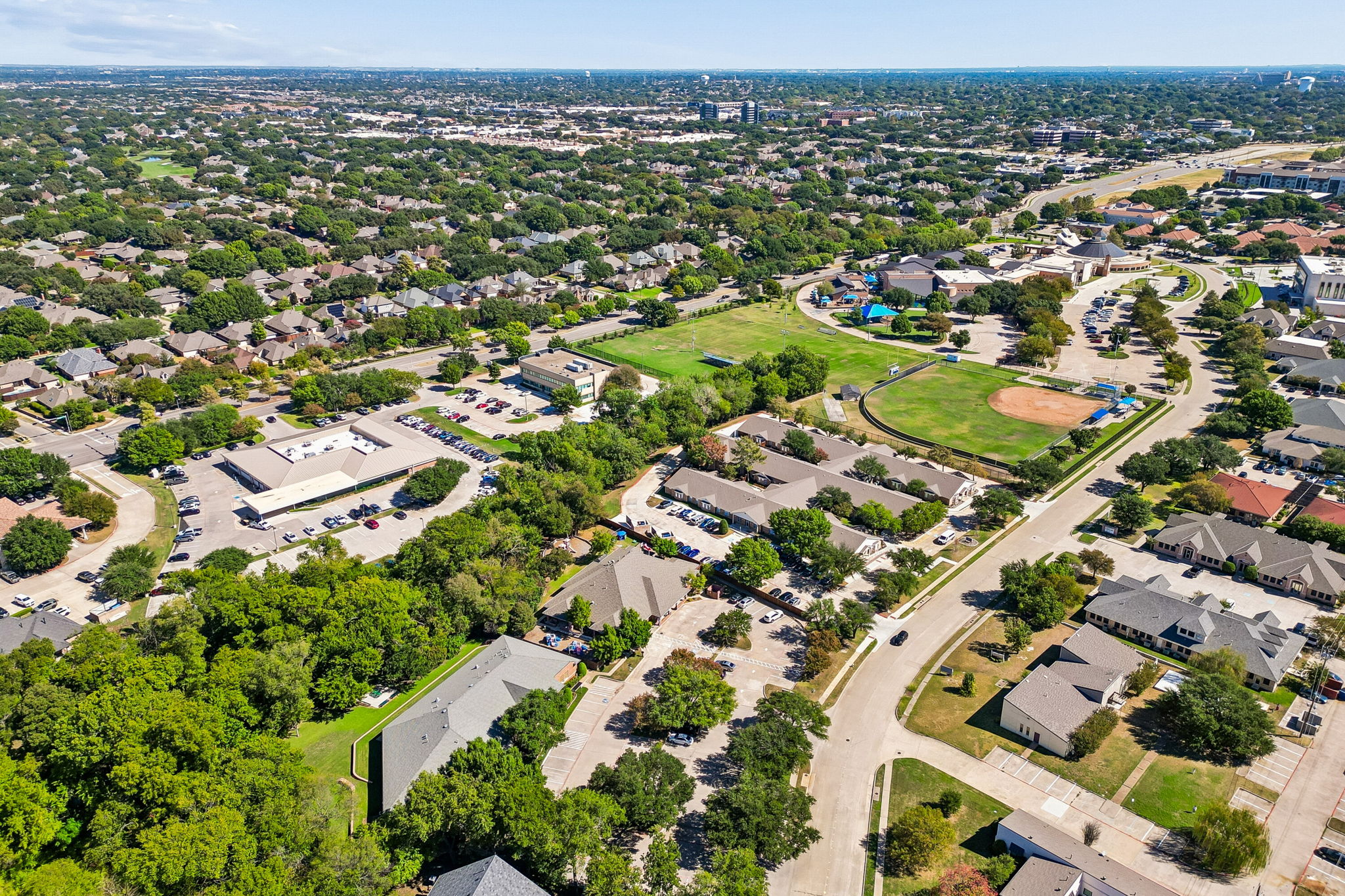 5225Village_009