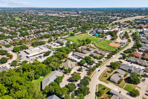 5225Village_009