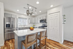 5227 Balustrade Blvd SE, Lacey, WA 98513, USA Photo 4