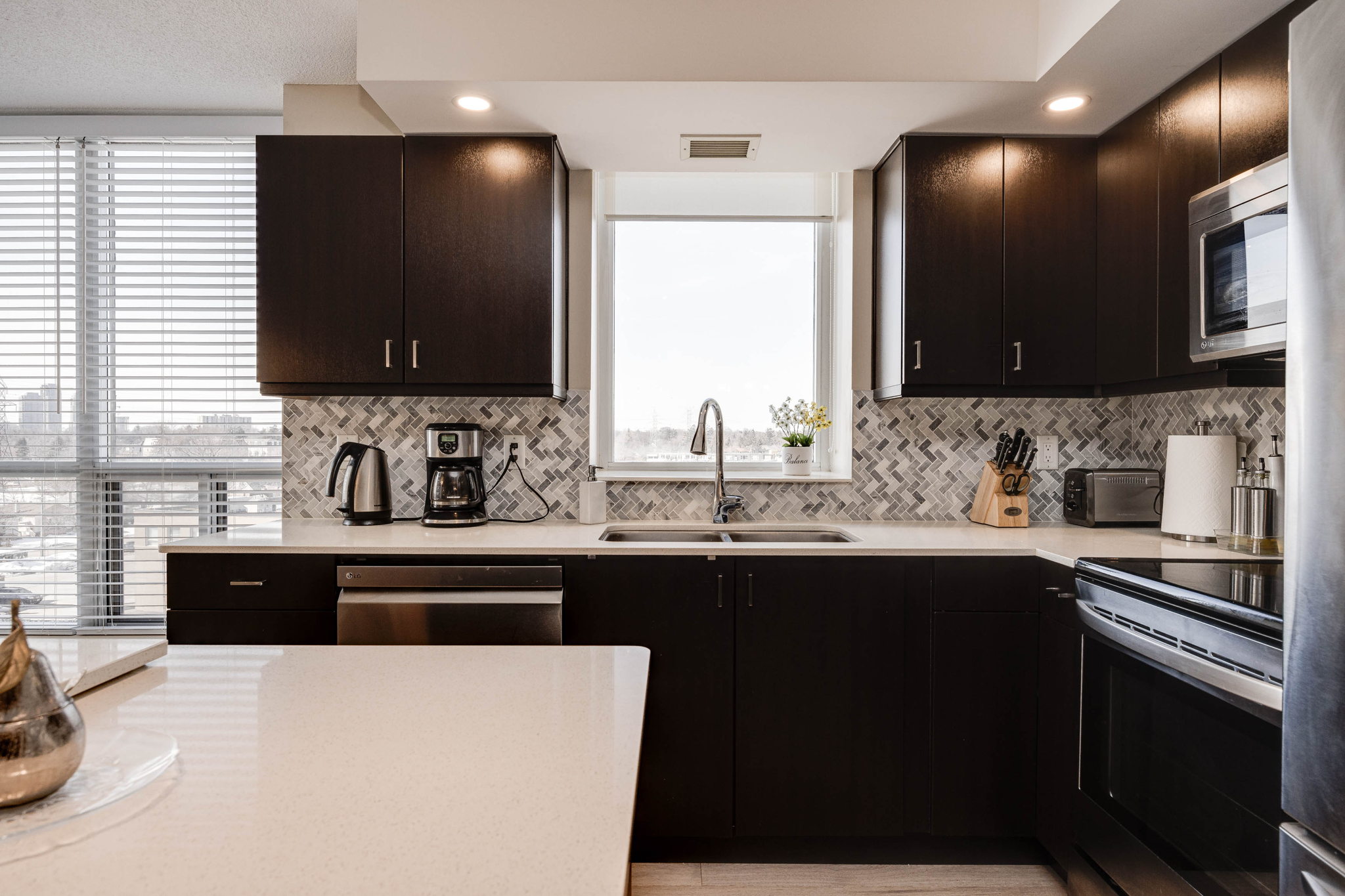 Toronto property showcase — delivered property photograph 14