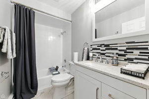 523 N Pleasant Dr - Unit X_010