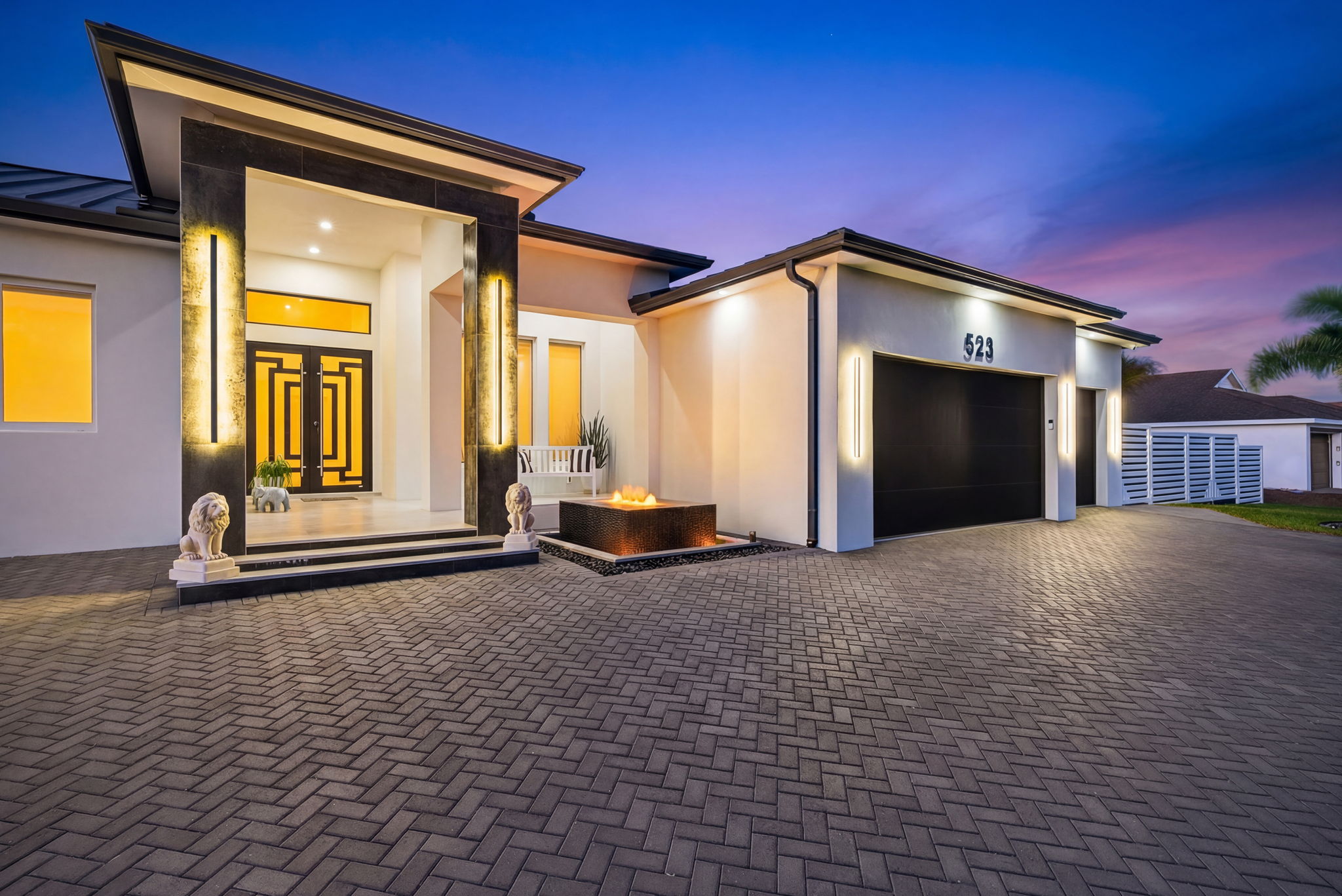 Twilight - Front Exterior 5