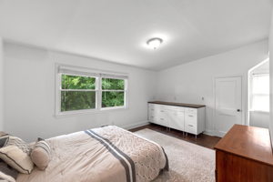 upper bedroom-13