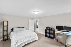 upper bedroom-16