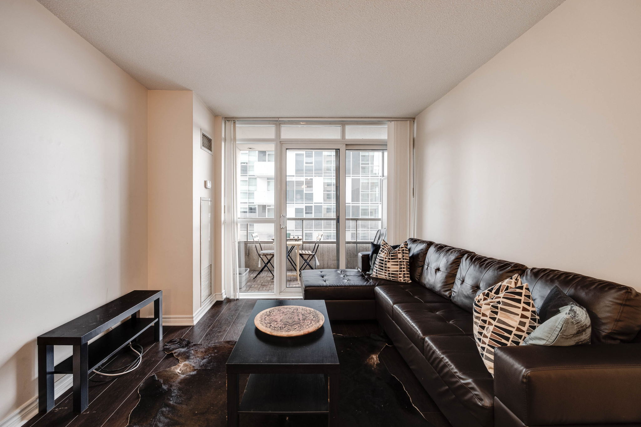 Toronto property showcase — delivered property photograph 5